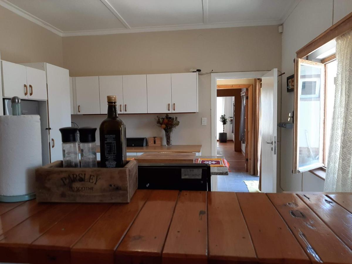 Appartamento Japie'S Yard Self-Catering Swakopmund Esterno foto